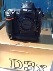 Новы  Nikon D3X Лічбавыя люстраныя фотакамеры==== 1950 Euro