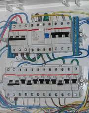 Внутренняя разводка электрических,  телефонных и телевизионных кабелей