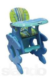 Пластиковый стол-стул (трансформер) для кормления Alexis Baby 