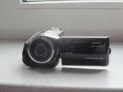 Продам цифровую видеокамеру Sony HDR-CX360E
