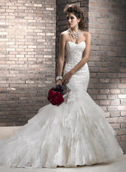 2013 года оригинальных SAN PATRICK BY Pronovias,  Maggie Sottero,  Нови 