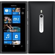 Nokia Lumia 800,  оригинал - чёрный,  5 месяцев б/у