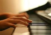 Даю уроки игры на фортепиано (пианино).