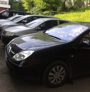 Услуга распространение листовок под дворники авто на парковках в Минск