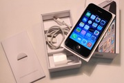 iPhone 4s 16 Gb - 170 у.е. черный/белый 